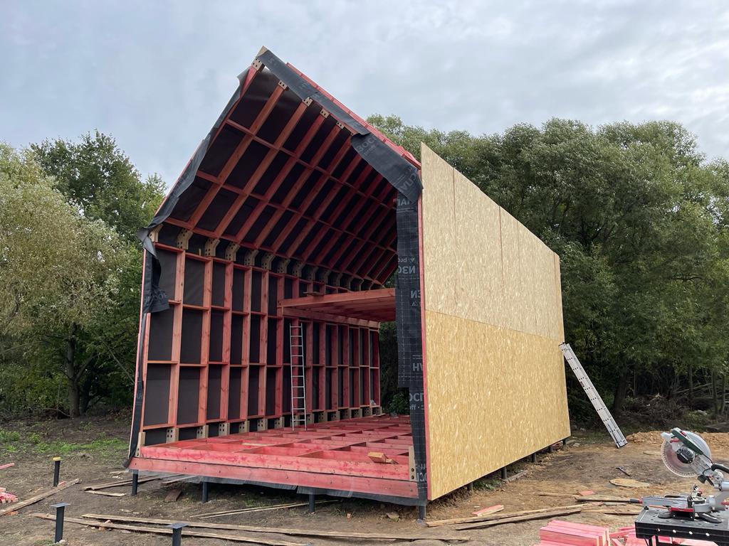 Команда строителей Denver-construction.