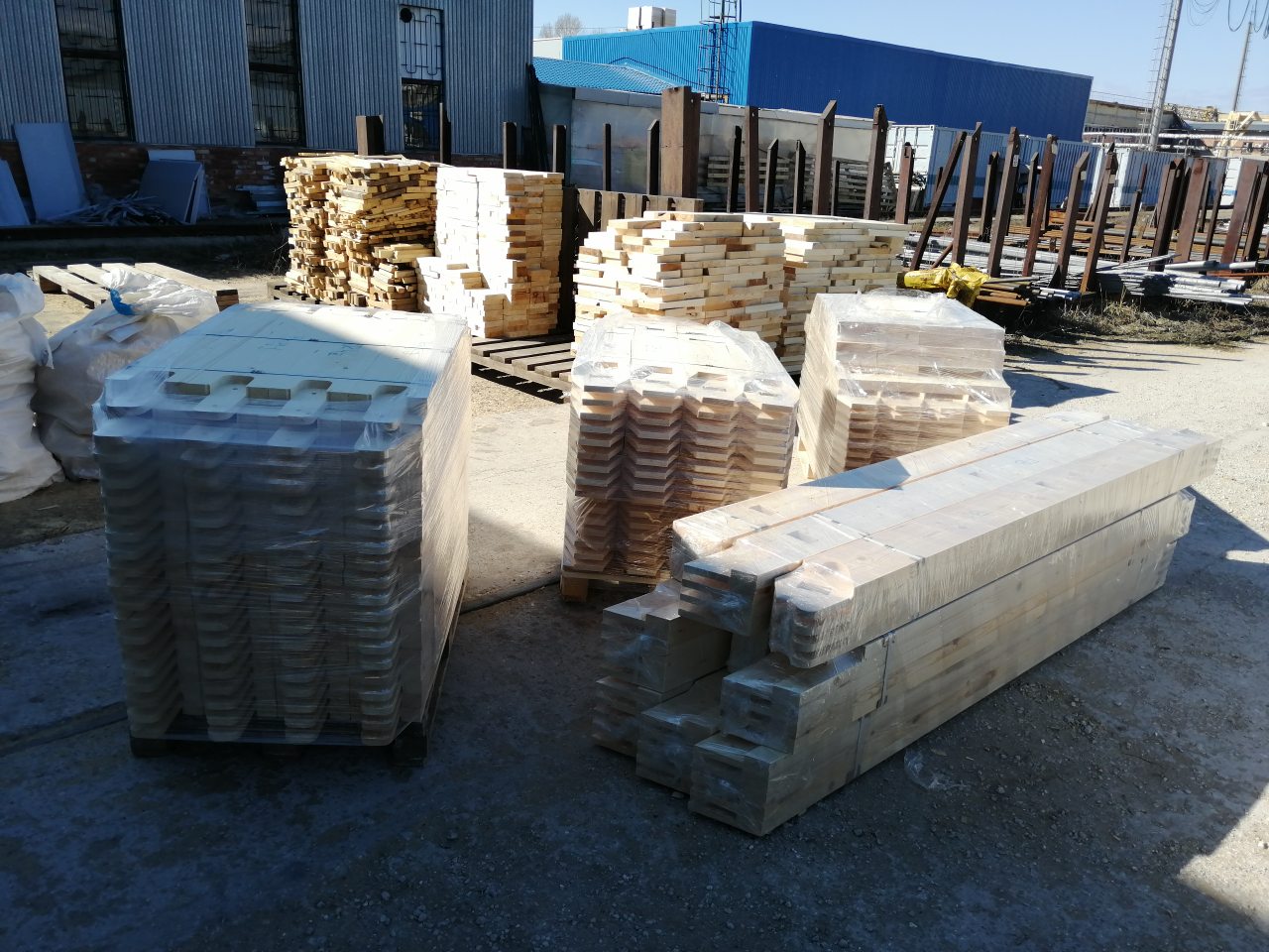 3 палеты и ещё 9 мест - так выглядит упакованный конструктор быстро сборного дома FINHA S 40